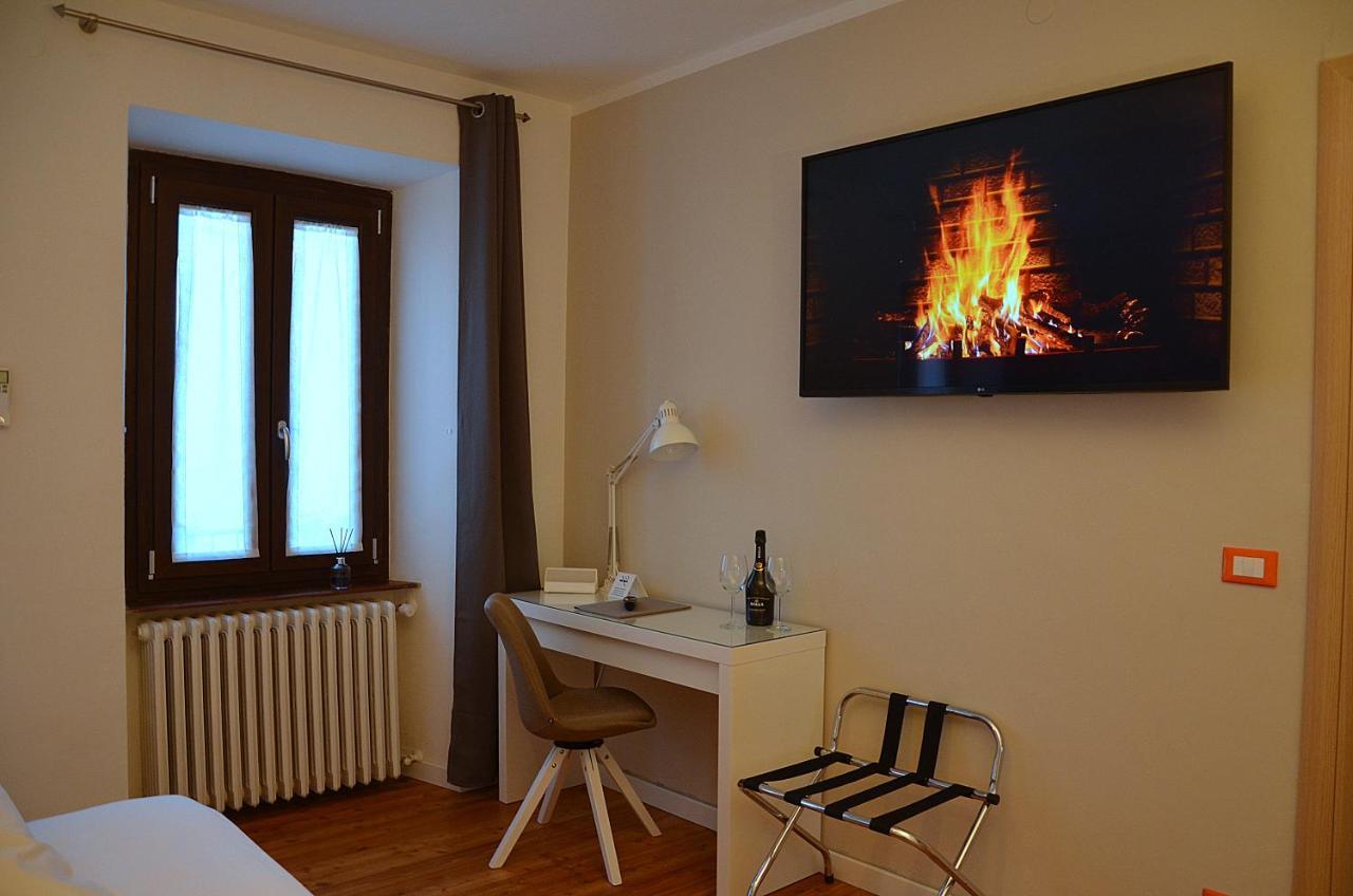 Bed and Breakfast Bb Borgo Biella Candelo Exterior foto